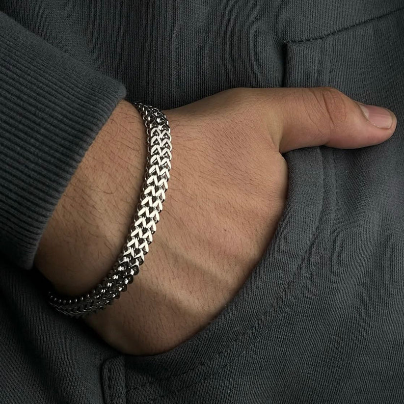 CHAIN BRESLATE